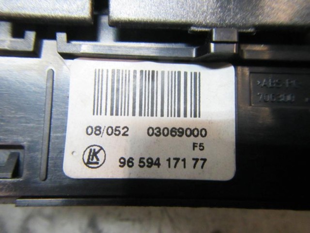 649014 PEUGEOT Блок кнопок центральной консоли купить в Запорожье
