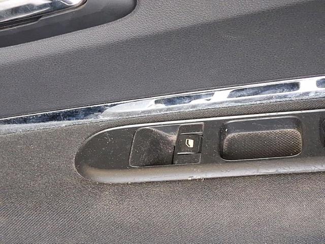 6490X3 PEUGEOT Кнопка включения мотора стеклоподъемника передняя правая купить в Винница