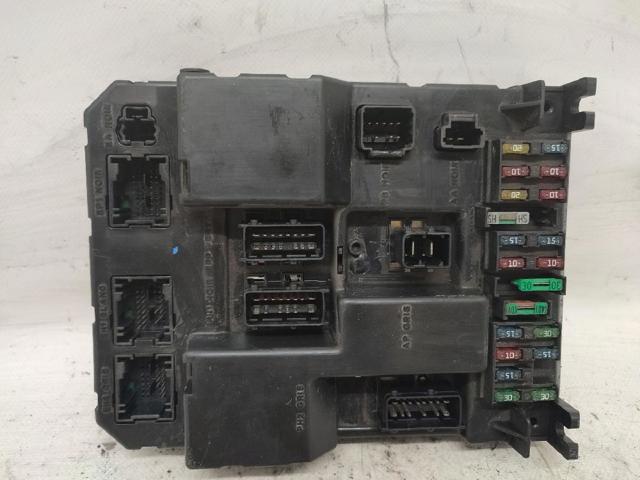 Unidade de dispositivos de segurança 6500Y1 PEUGEOT