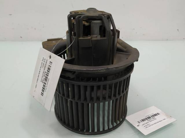 Motor de ventilador de forno (de aquecedor de salão) 653731J Opel