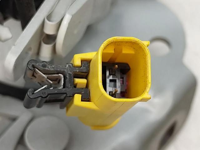 654005DA0B NISSAN Петля капота правая купить в Харьков