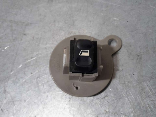 6552Z7 PEUGEOT Кнопка включения мотора стеклоподъемника задняя купить в Чернигов
