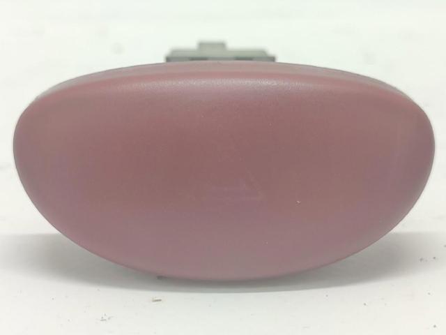 Botão de ativação do sinal de emergência Citroen Xsara N68