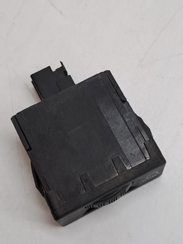 6554C3 PEUGEOT Кнопка (регулятор) корректора фар купить в Ужгород