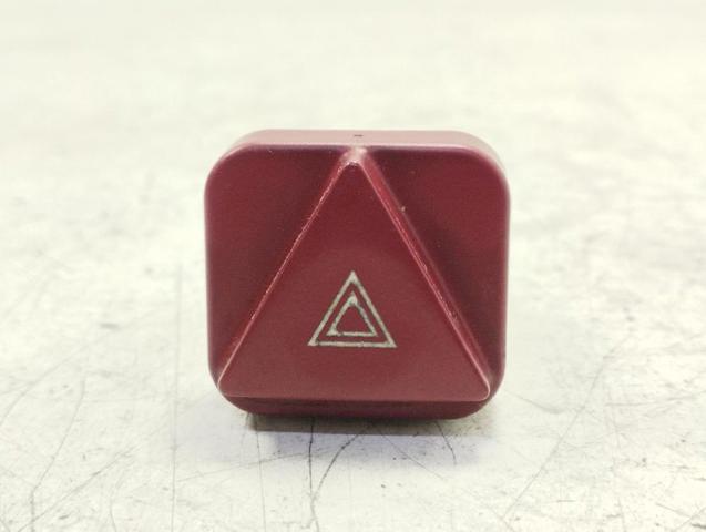 Botão de ativação do sinal de emergência Peugeot 407 6E