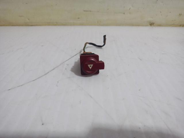 Botão de ativação do sinal de emergência 6554GT PEUGEOT