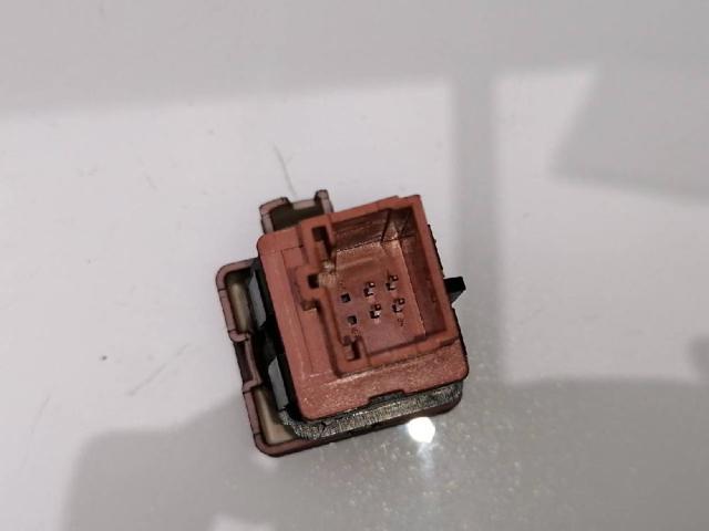 Botão de ativação do sinal de emergência Citroen C4 1 LC
