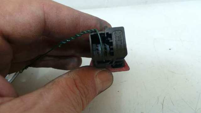 6554J7 PEUGEOT Кнопка аварийки купить в Хмельницкий