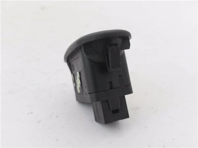 6554L7 PEUGEOT Кнопка включения мотора стеклоподъемника передняя правая купить в Сумы