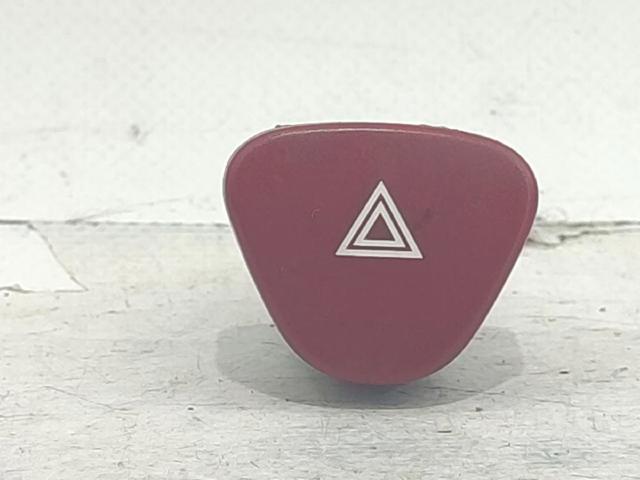 Botão de ativação do sinal de emergência Citroen Jumpy 2