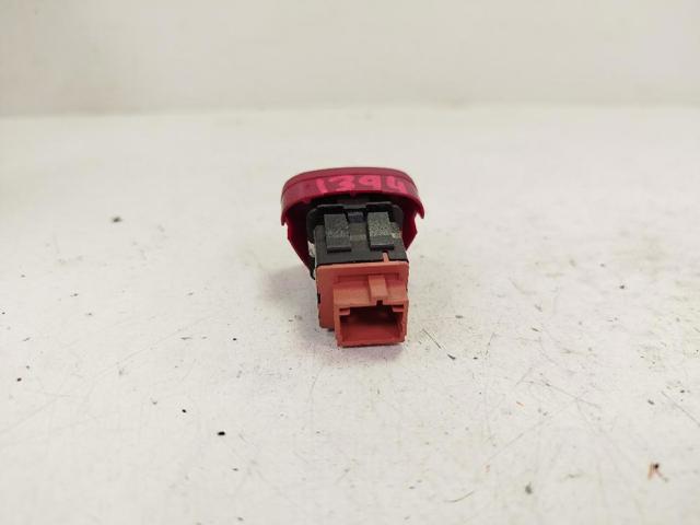 Botão de ativação do sinal de emergência Citroen Jumpy 2