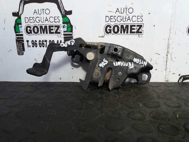 Fecho da capota Nissan Terrano 2 R20