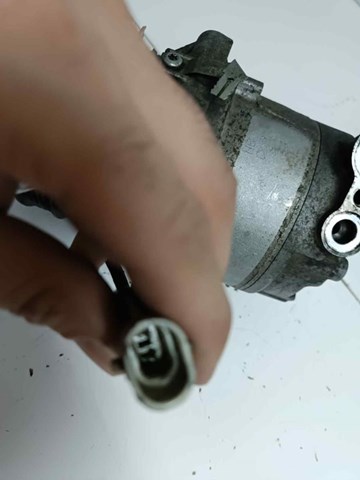 OPEL 6561047 Компрессор кондиционера в наличии Кривой Рог