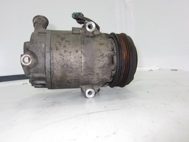 OPEL 6561047 Компрессор кондиционера в наличии Черновцы