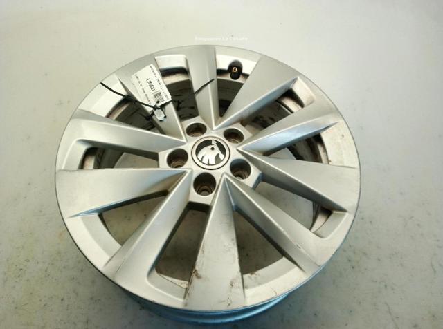 VAG 657601025AJ Диски колесные в наличии Львов