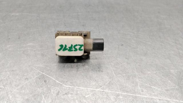 65779152262 BMW Датчик удара купить в Хмельницкий