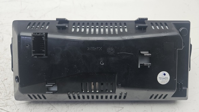 65829151979 BMW Дисплей многофункциональный купить в Кривой Рог