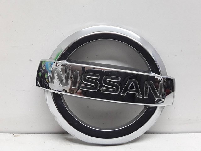 Emblema da capota 65890AU300 Nissan