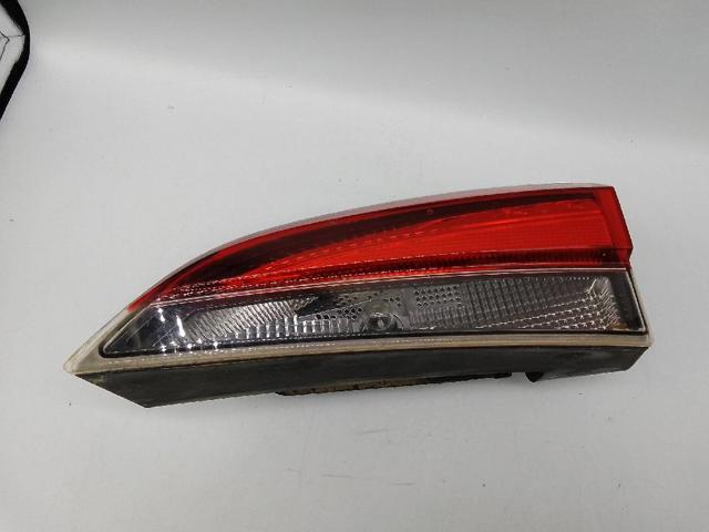 658945094 VAG Фонарь задний правый внутренний купить в Чернигов