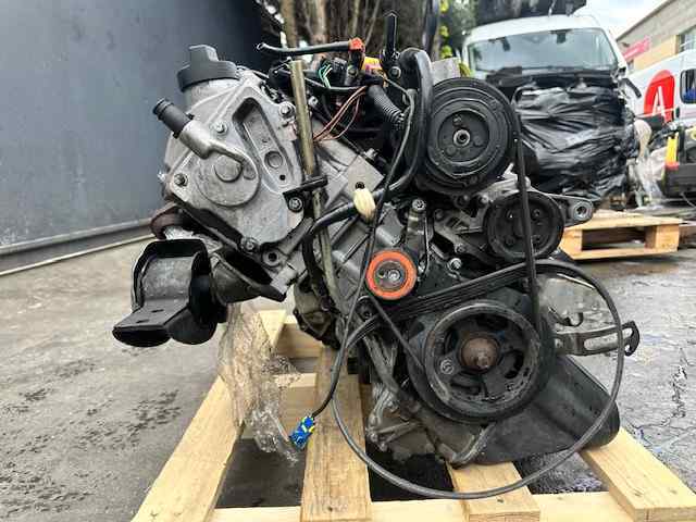 Vedante de tampa de válvulas de motor Smart FORTWO 450