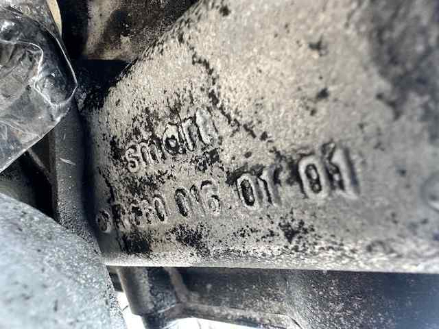 Vedante de tampa de válvulas de motor Smart FORTWO 450