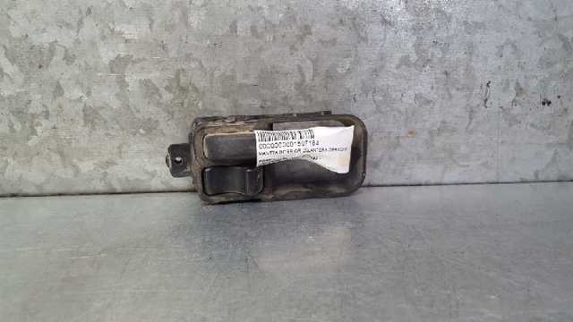 FORD 6604309 Ручка двери задней (распашной) правая внутренняя в наличии Украина