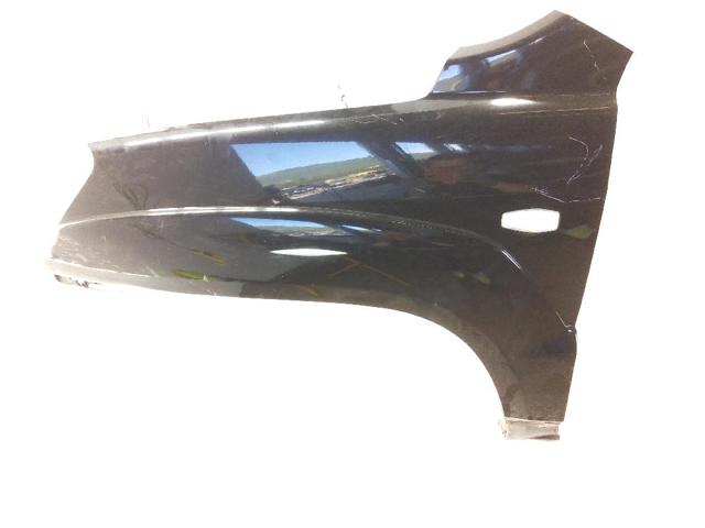 Pára-lama dianteiro esquerdo KIA Sportage 2 JE