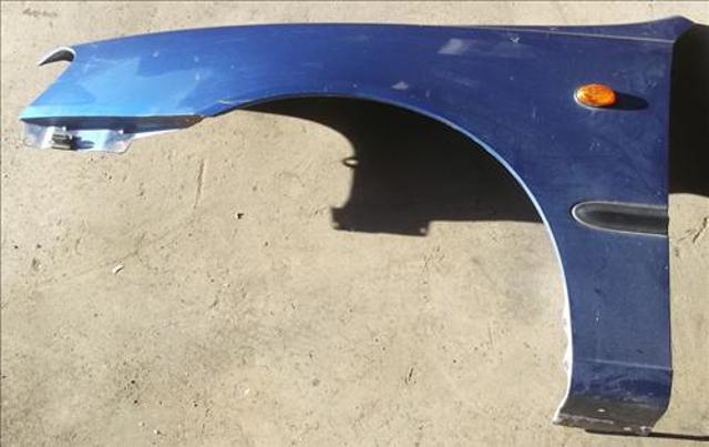 Pára-lama dianteiro esquerdo Hyundai Accent 2 LC