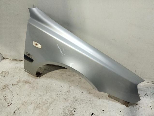 Pára-lama dianteiro direito Hyundai Accent 2 LC