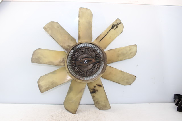 Ventilador (roda de aletas) do radiador de esfriamento 6652000223 Ssang Yong