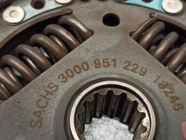 Cesta de embraiagem 666038 Opel