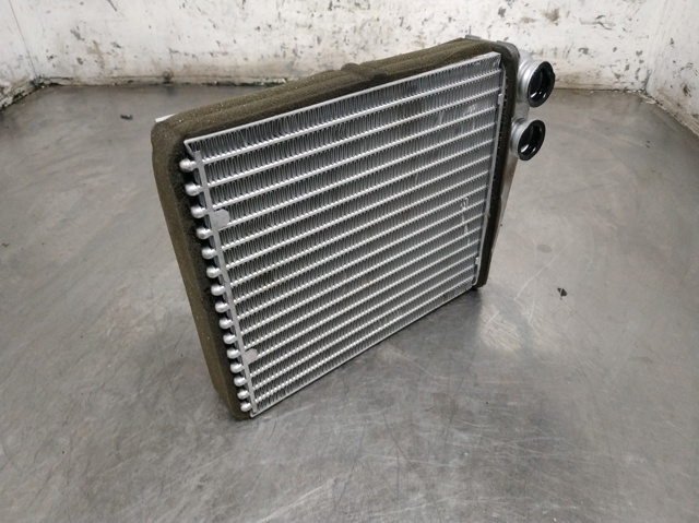 Radiador de forno (de aquecedor) 668475R MERCEDES