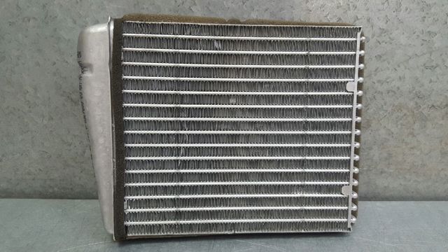 Radiador de forno (de aquecedor) 668475R MERCEDES