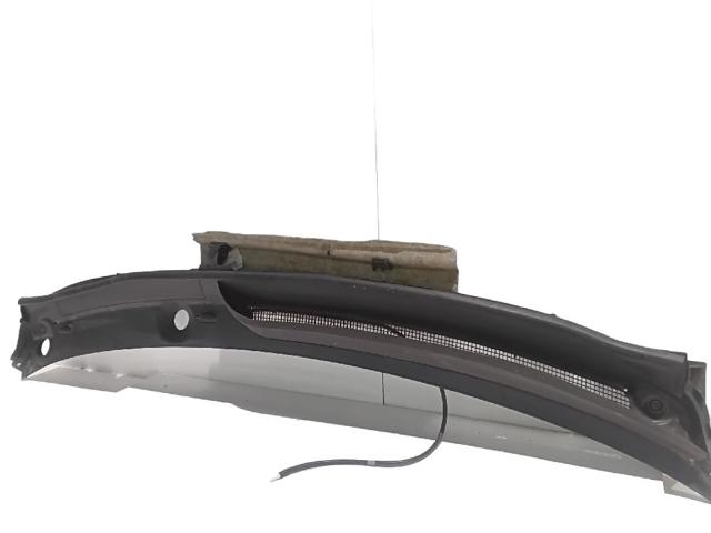 668626UN1A NISSAN Решетка дворников купить в Черновцы