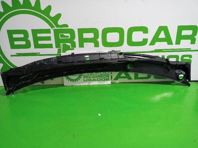 668626UN1A NISSAN Решетка дворников купить в Одесса