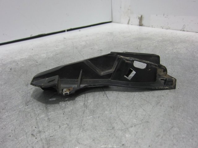 668666795R RENAULT Решетка дворников правая купить в Полтава