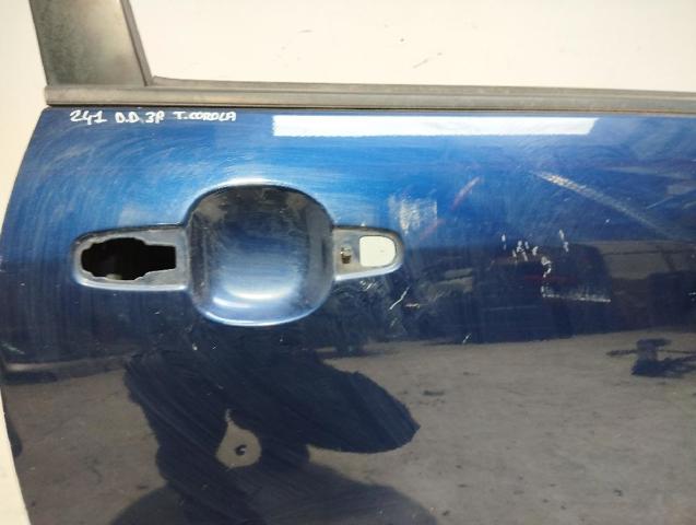 TOYOTA 6700102151 Дверь передняя правая в наличии Ужгород