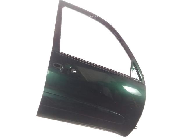 Porta dianteira direita 6700142080 Toyota