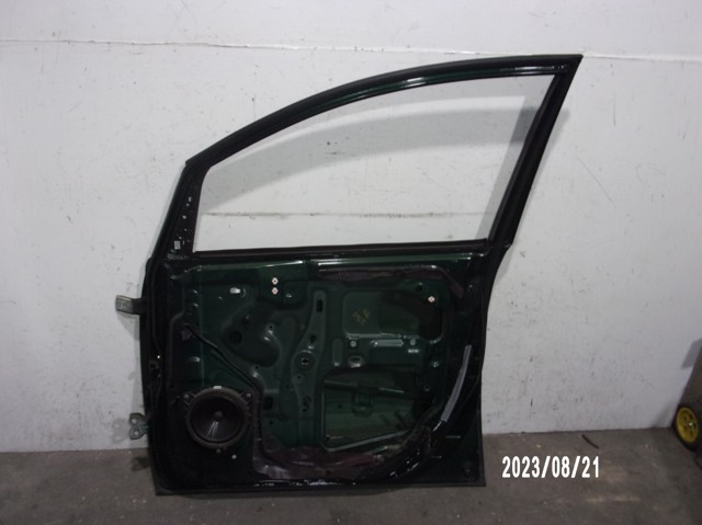 6700144060 TOYOTA Дверь передняя правая купить в Запорожье