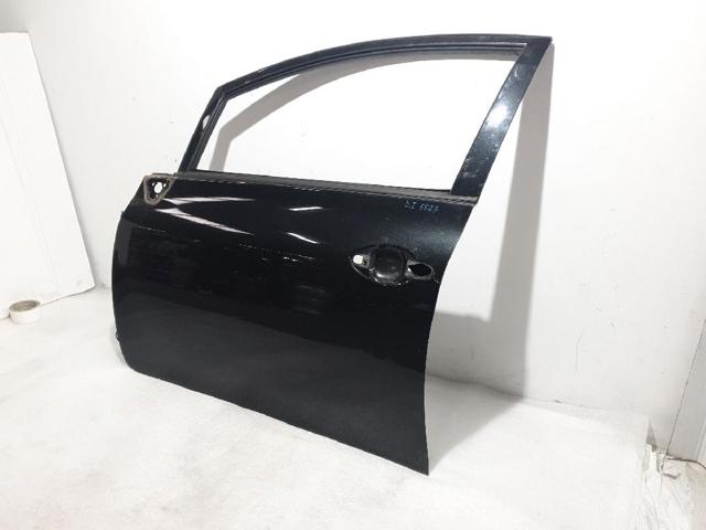 Porta dianteira esquerda Toyota Auris E15