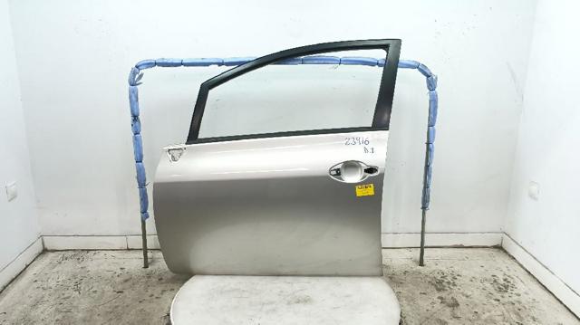 Porta dianteira esquerda Toyota Auris E15