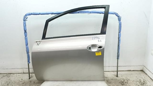 Porta dianteira esquerda Toyota Auris E15