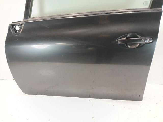Porta dianteira esquerda Toyota Auris E15