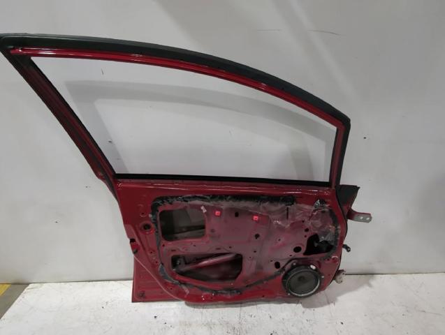 Porta dianteira esquerda Toyota Auris E15