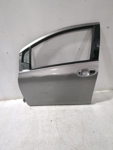 Porta dianteira esquerda Toyota Yaris SP90