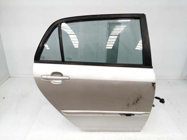 Porta traseira direita 6700302170 Toyota