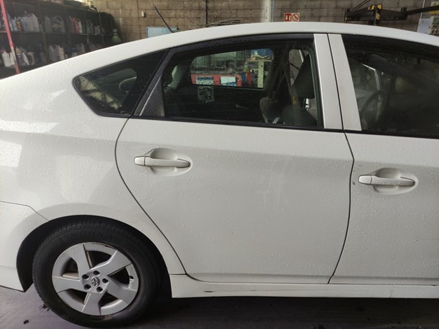 Porta traseira direita para Toyota Prius 1.8 híbrido (zvw3_) 2ZR 6700347080