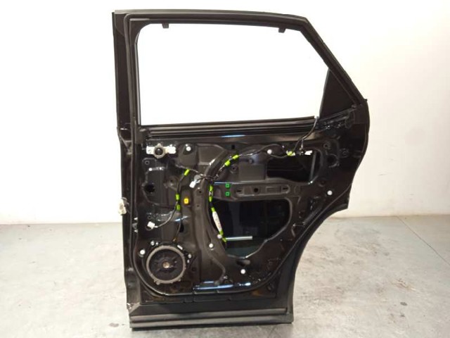 Porta traseira direita 6700348190 Toyota/Lexus