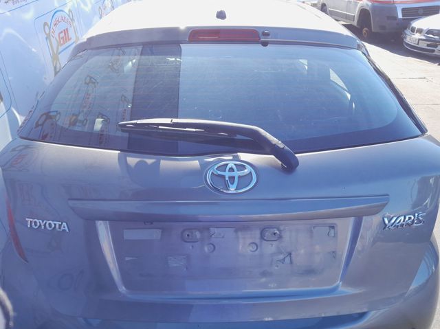 Porta traseira (3ª/5ª porta-malas (tampa de alcapão) Toyota Yaris P13