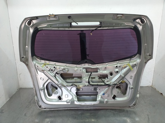 Porta traseira (3ª/5ª porta-malas (tampa de alcapão) Toyota Corolla R10